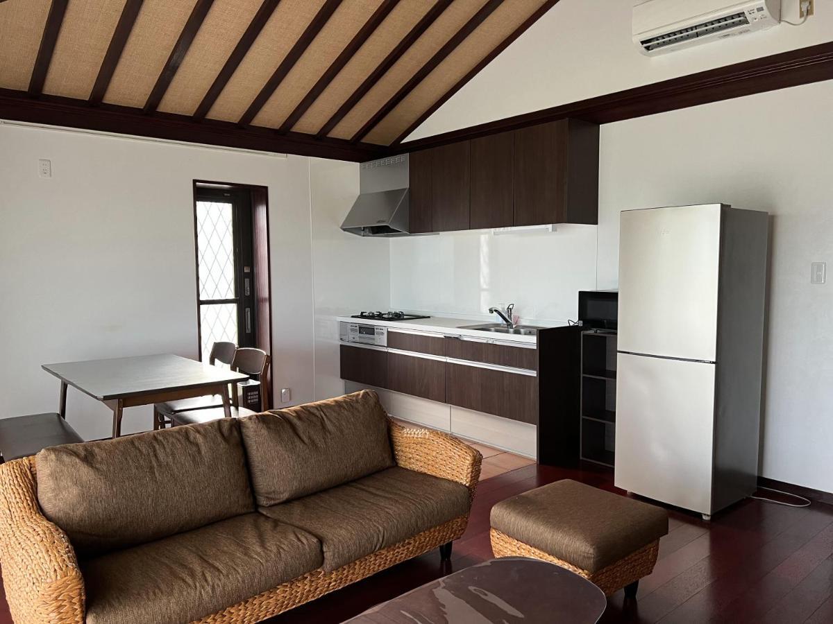 Hotel Ocean Hills Kouri Nakijin Exterior foto