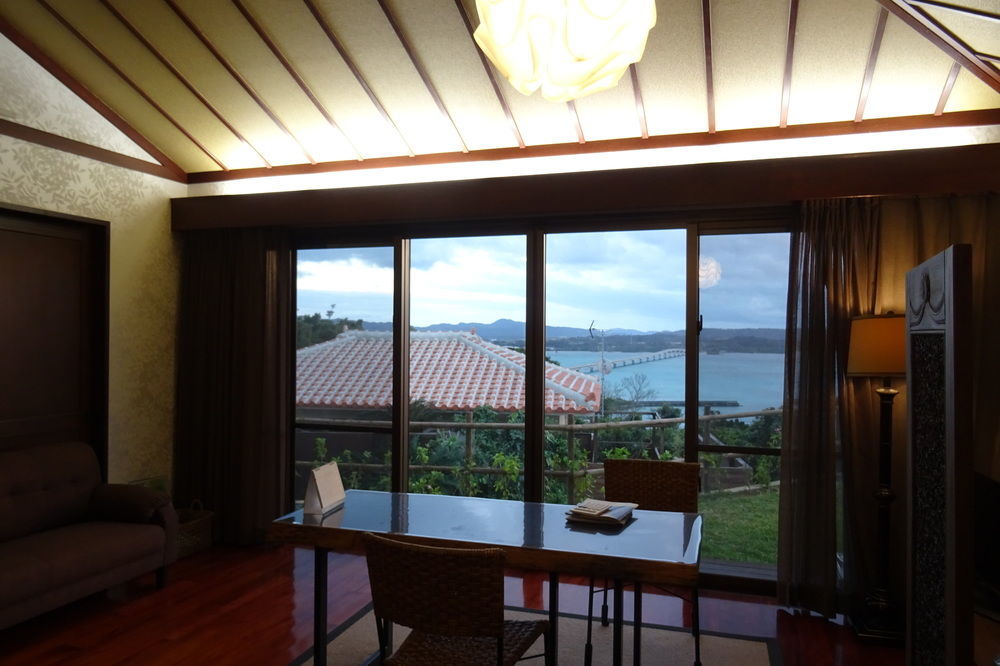 Hotel Ocean Hills Kouri Nakijin Exterior foto