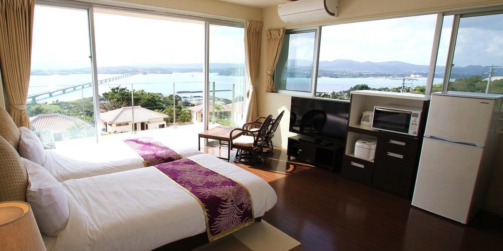 Hotel Ocean Hills Kouri Nakijin Exterior foto